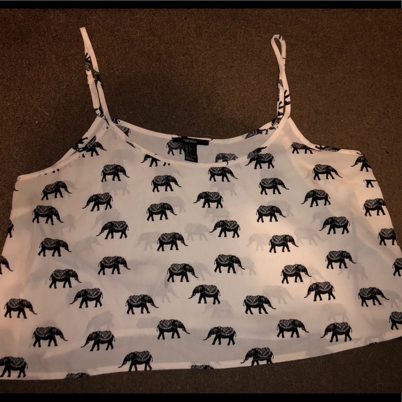 Flowy elephant print crop top - Picture 2 of 4